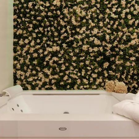 Uncomparable Luxury In Un Lusso Ineguagliabile A